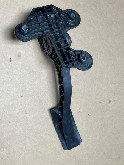 2018-23 Ford Mustang Gas Pedal Assembly 204