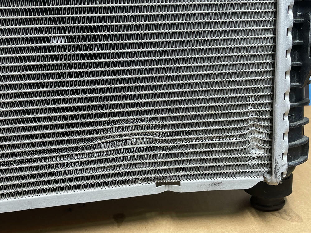 2018-23 Ford Mustang Radiator & Fan Assembly  204