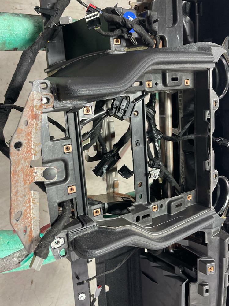 2015-17 Ford Mustang Dash Assembly w/ Harness 198