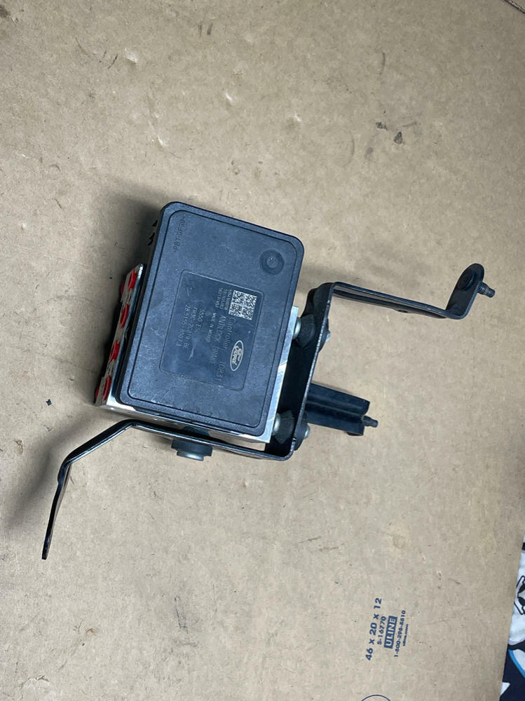 2015-17 Ford Mustang ABS Module 198