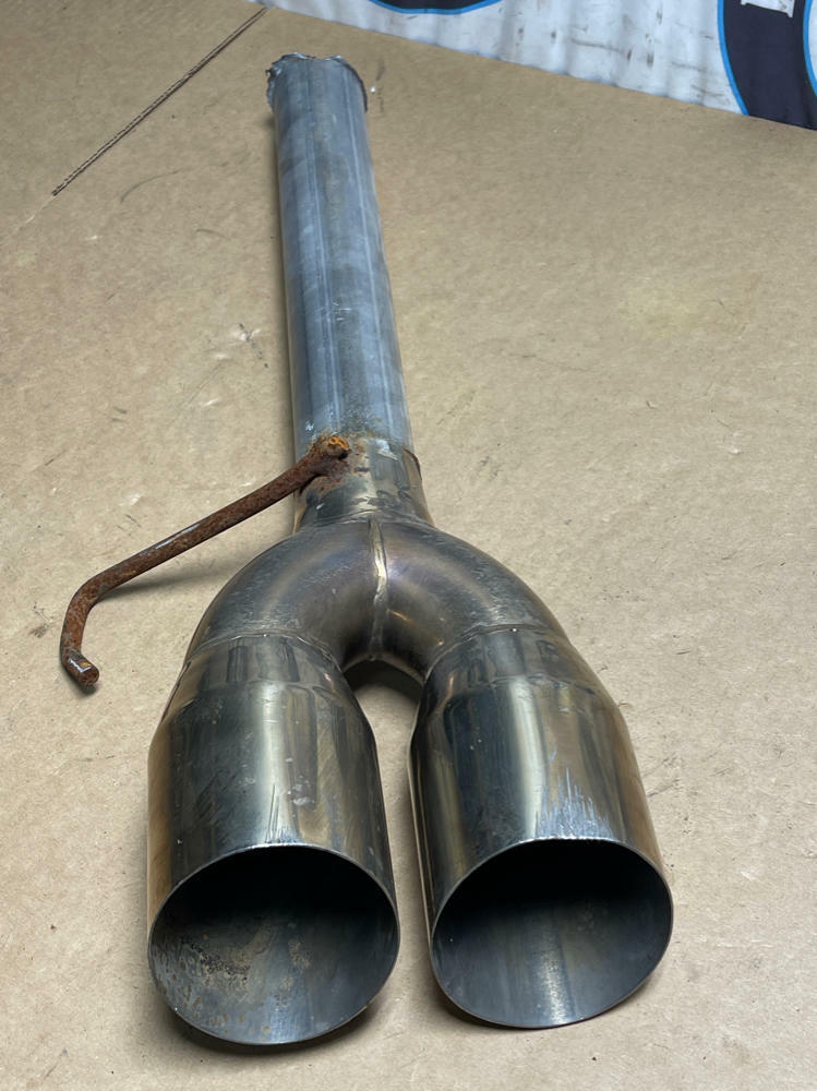 Ford Mustang S550 GT Aftermarket Dual Muffler Tips (Tips only) BA
