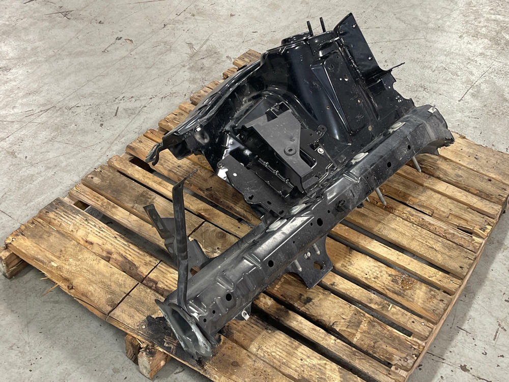 2018-23 Ford Mustang GT RH Sturt Tower Clip, Paint Code- G1 BA