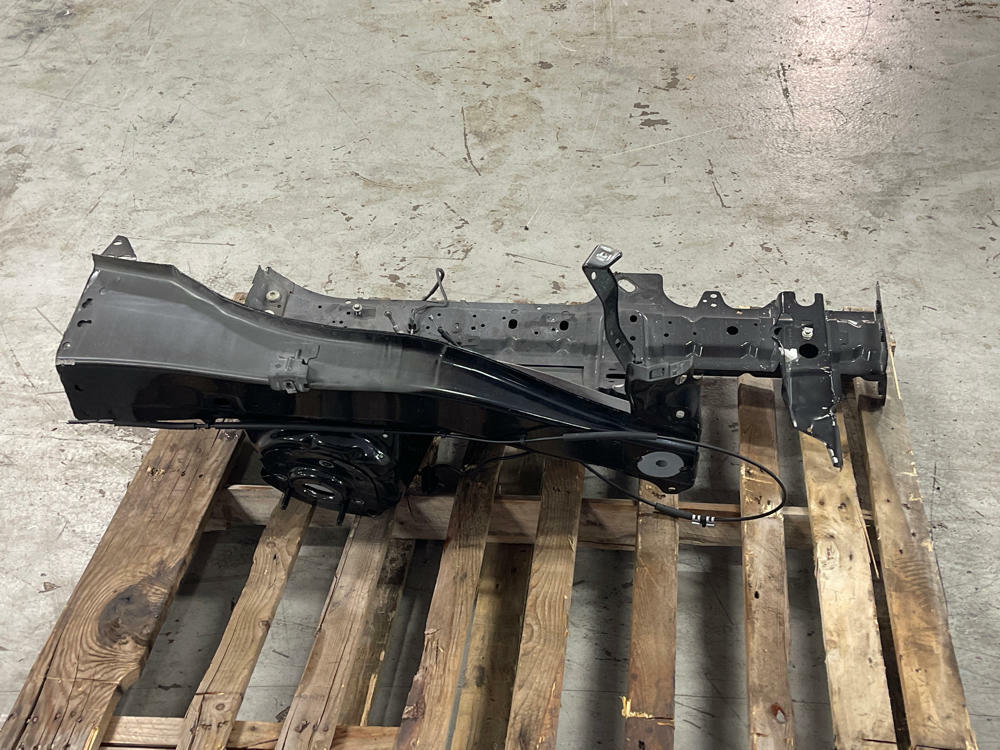 2018-23 Ford Mustang GT LH Strut Tower Clip, Paint Code- G1 BA
