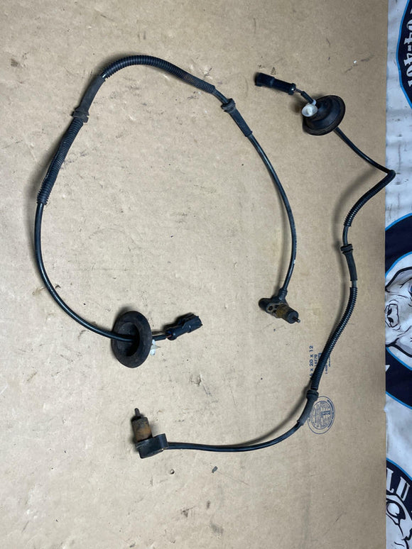 1999-04 Ford Mustang GT Rear ABS Sensors BA