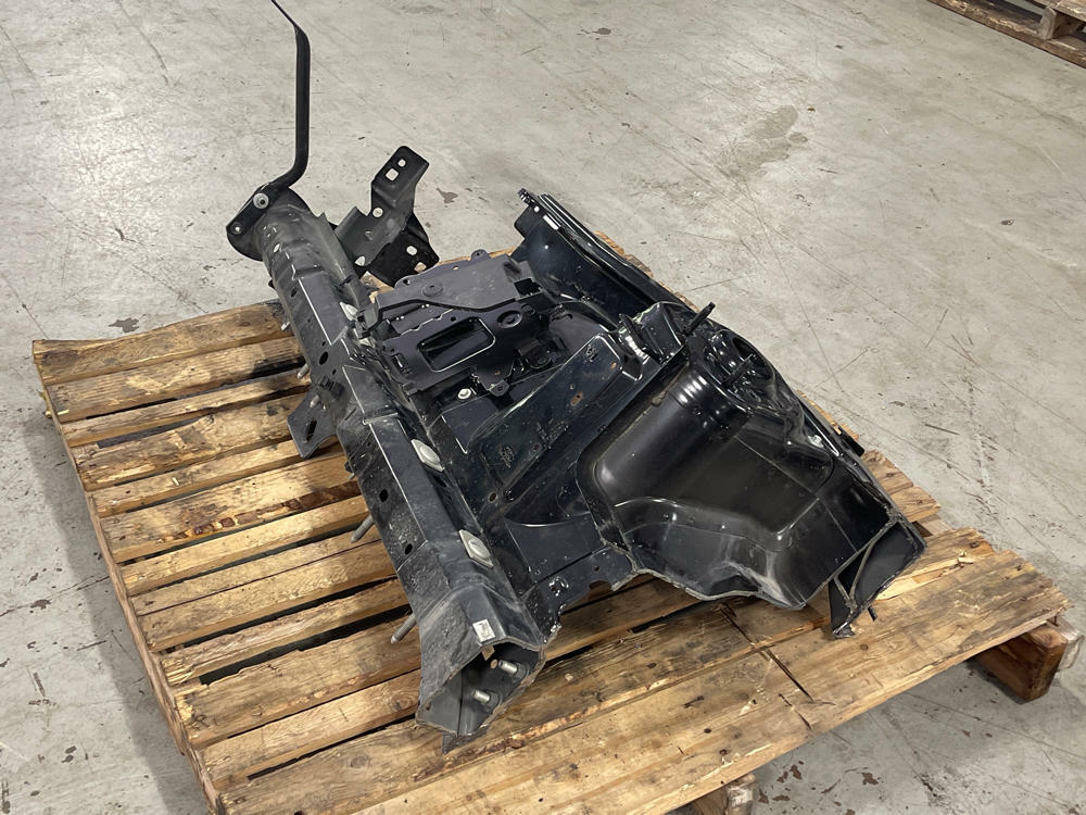 2018-23 Ford Mustang GT RH Sturt Tower Clip, Paint Code- G1 BA