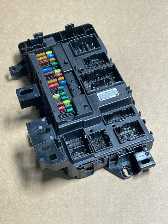 2020 Ford Mustang GT Body Control Module- for 10R80 217