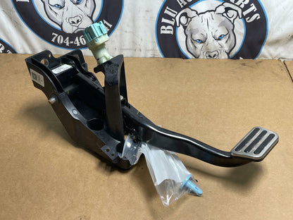 2018-23 Ford Mustang Brake Pedal Box- Out of 10R80 Car 217