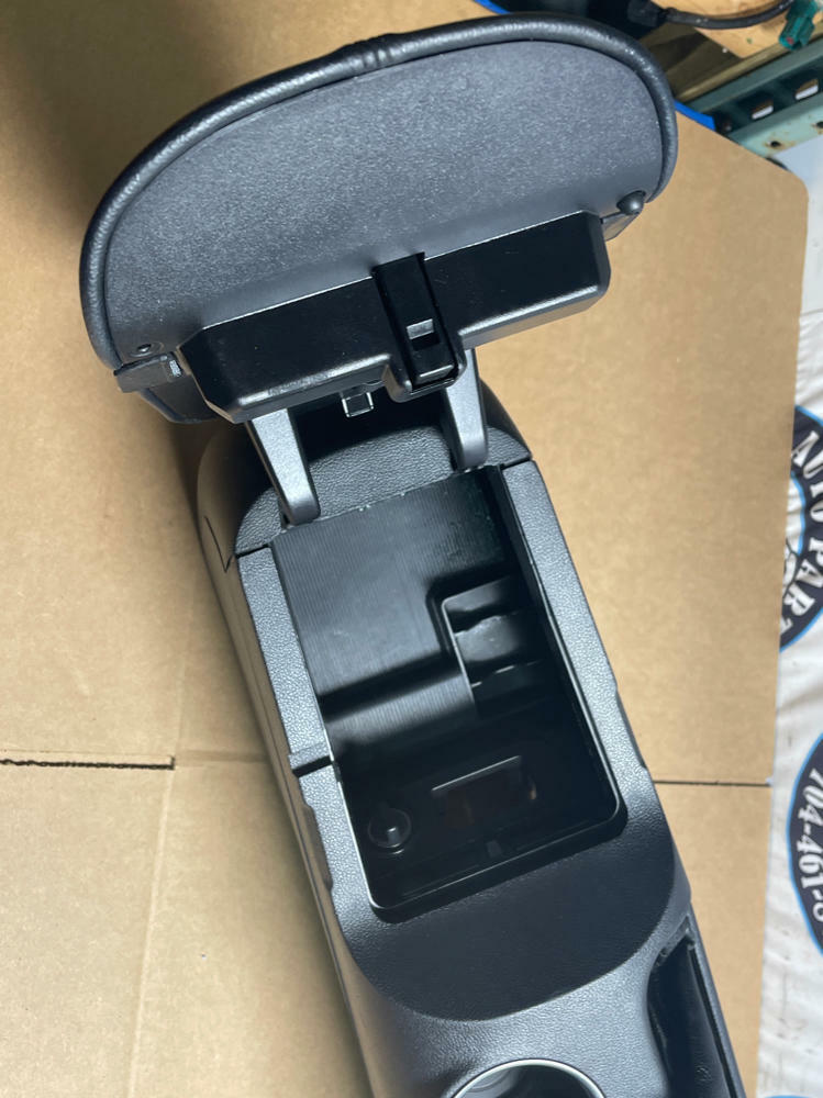 2018-23 Ford Mustang Center Console Assembly 217 – Blu Auto Parts