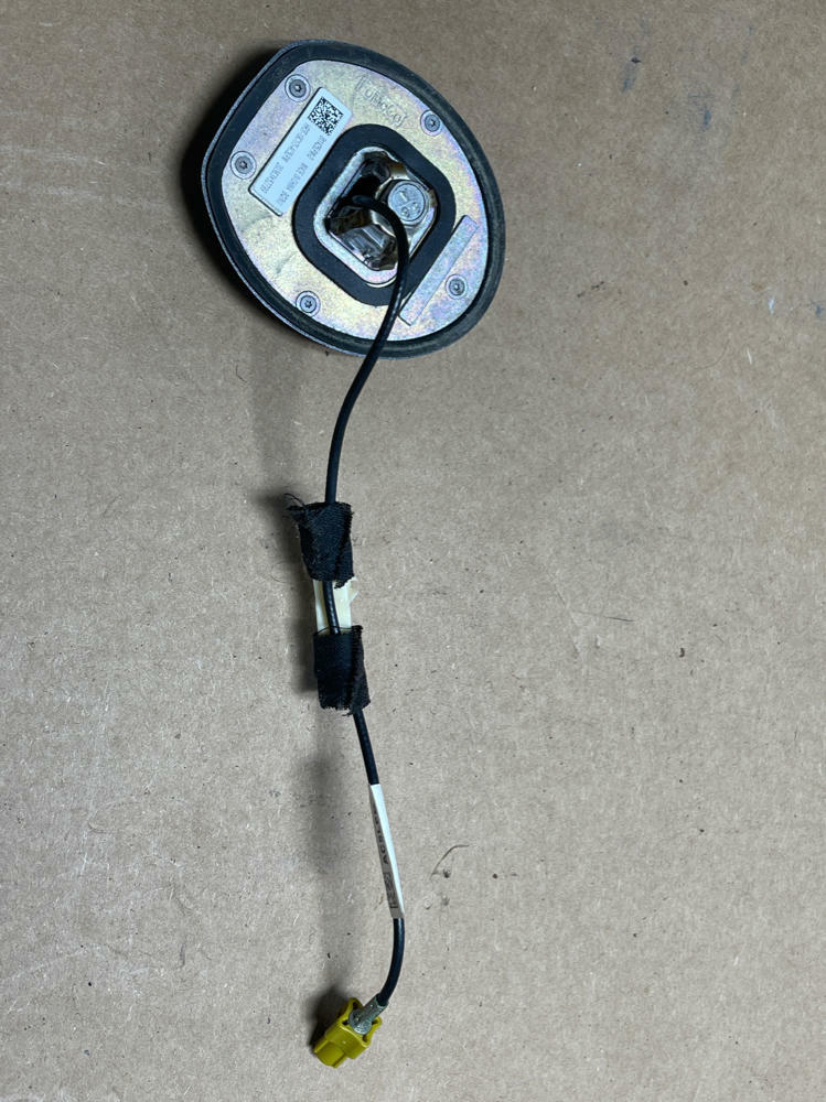 2018-23 Ford Mustang Roof Antenna Reciever/WIFI Module- Code JS 217