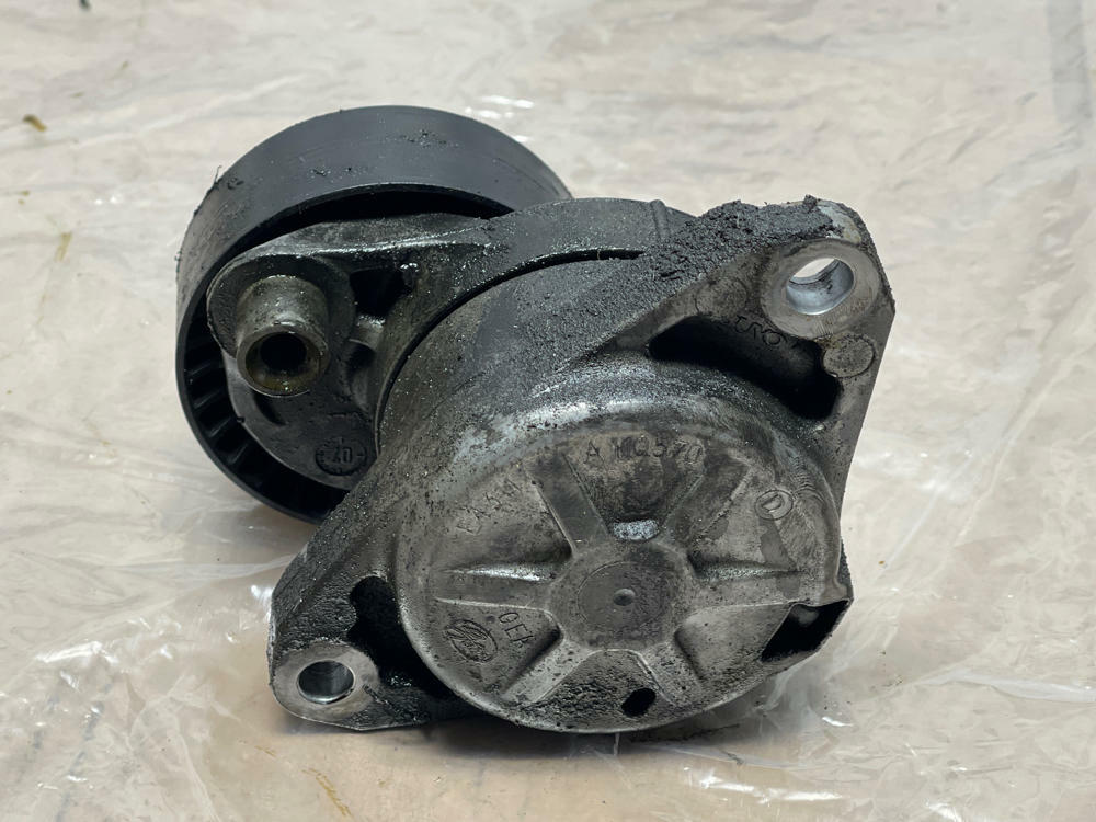 2007-09 Mercedes E63 AMG Idler Set- for M156 6.2 V8 215