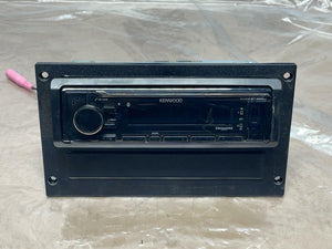 1987-93 Ford Mustang GT Kenwood KMM-BT322U Headunit & Trim 201