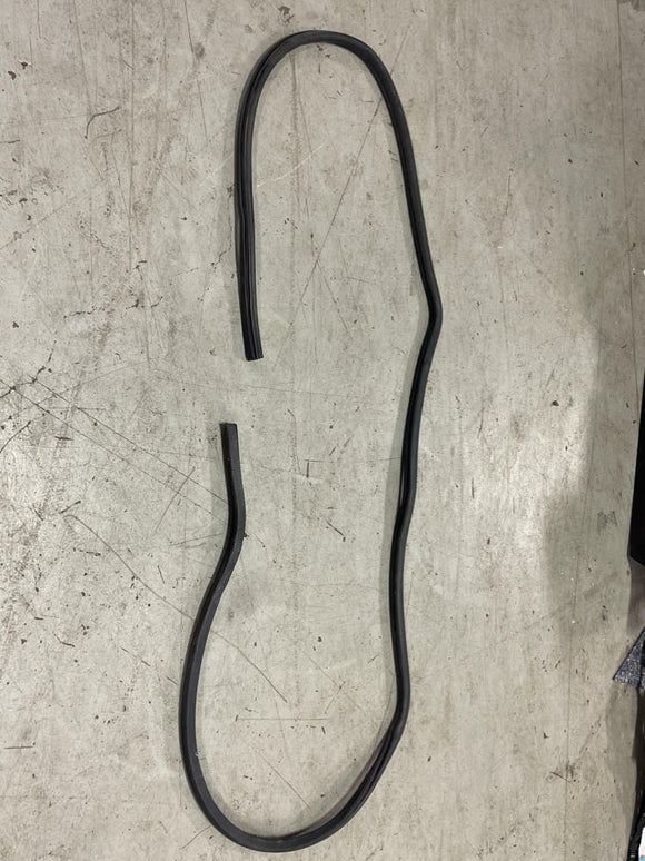 1987-93 Ford Mustang GT Driver LH Door Weather Stripping 201