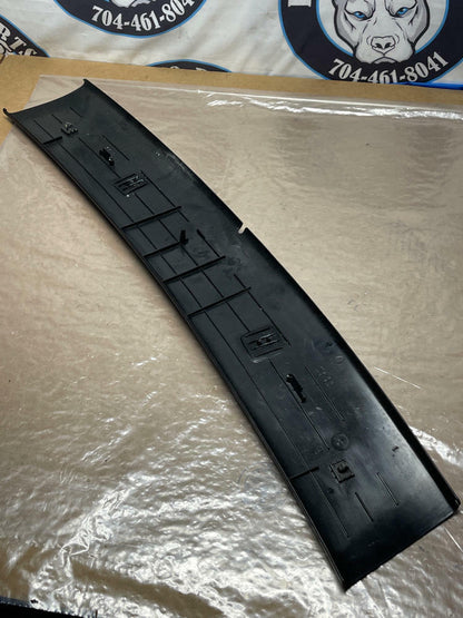 2003-04 Ford Mustang SVT Cobra Convertible Windsheild Trim 208