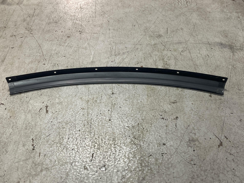 2003-04 Ford Mustang SVT Cobra Convertible Ext. Trim- Center Section 208