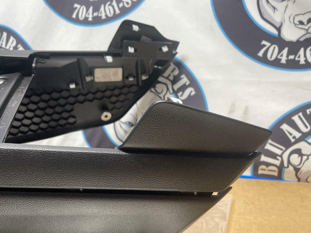 2015-23 Ford Mustang Center Console Low Miles 212