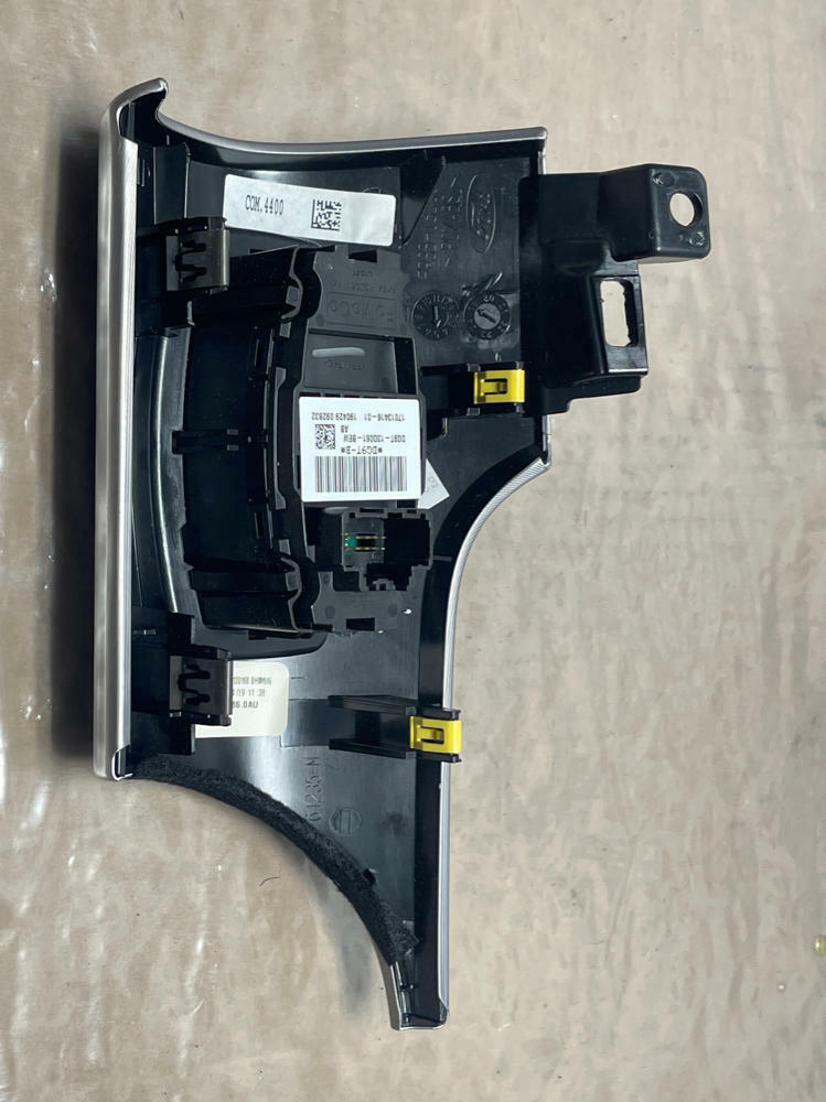 2018-23 Ford Mustang Headlight Switch Panel 212