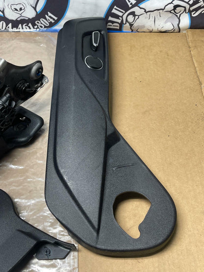 2015-23 Ford Mustang Driver Seat Track Power 212