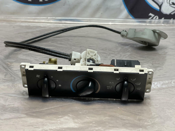 2003-04 Ford Mustang SVT Cobra HVAC Controls Climate Control 228