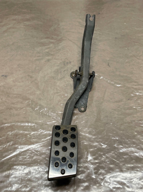 2003-04 Ford Mustang SVT Cobra Gas Pedal 228