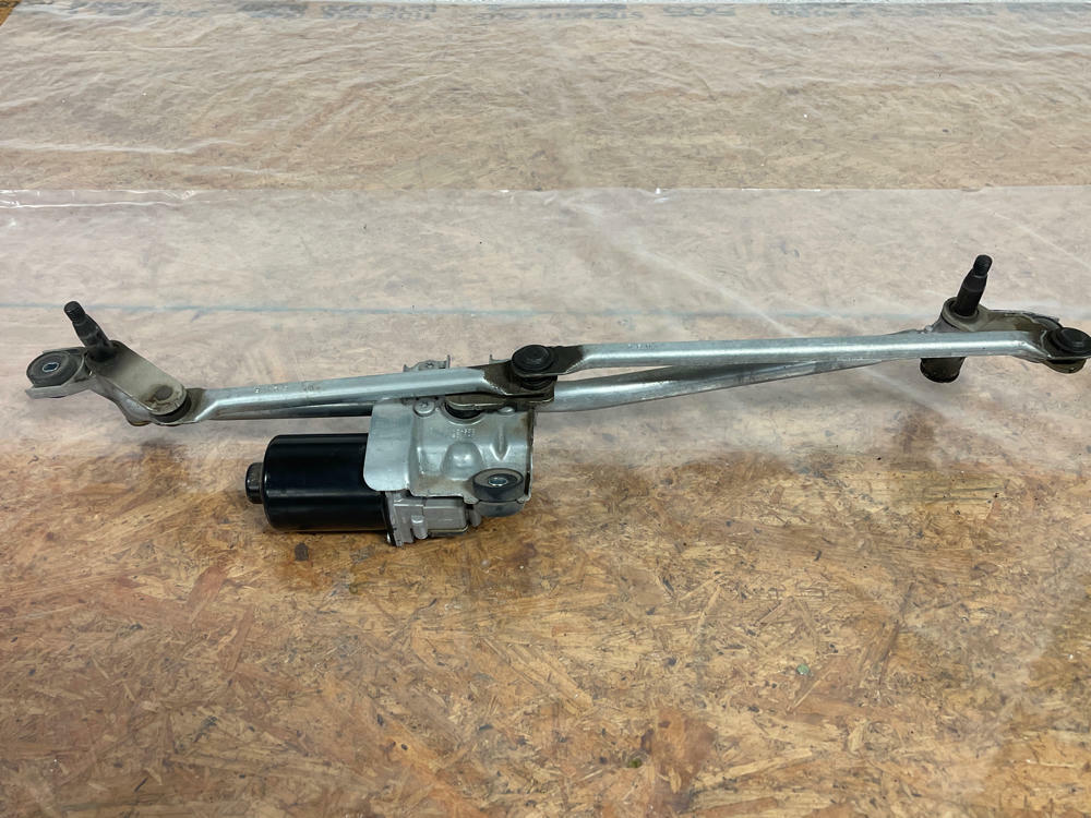 2015-23 Ford Mustang GT S550 5.0 Wiper Motor Assembly 216