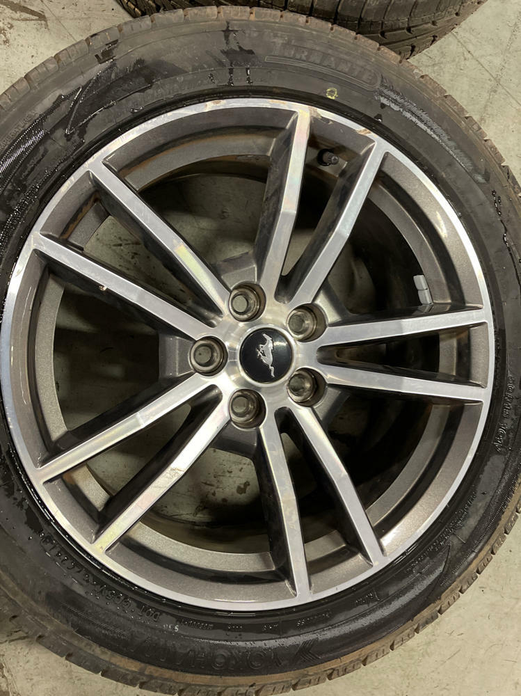 2015-17 Ford Mustang GT OEM 18" Platinum "Diamond Cut" Wheels 211