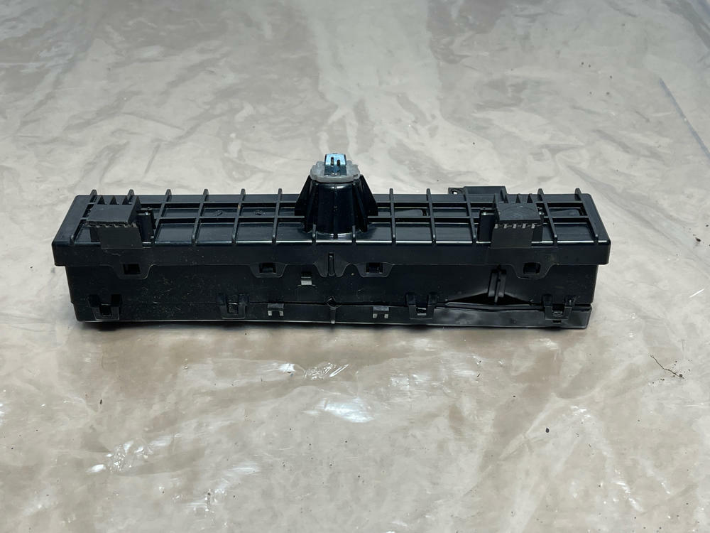 2015-17 Ford Mustang GT V6 Smart Key Antenna Module FL3T-15K619-CB 214