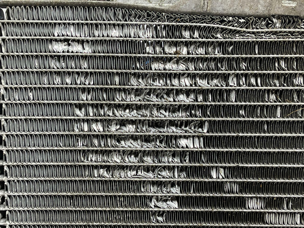 2003-04 Ford Mustang SVT Cobra OEM 4.6 4V Radiator 225