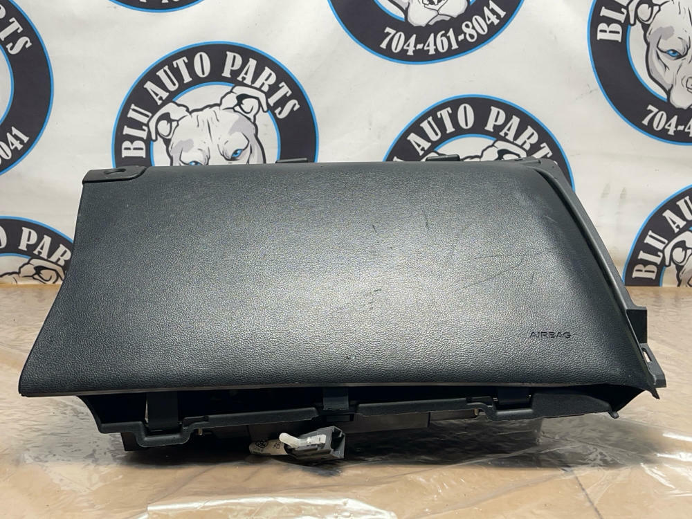 2015-17 Ford Mustang S550 GT Glovebox Assembly (FR3B-63060T10-BF3ZHE) 227