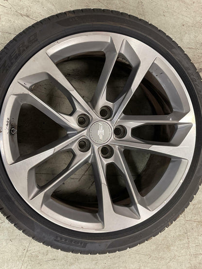 2016-23 Chevrolet Camaro SS Rear Wheel Pirelli LH RH  38k Miles OEM 199