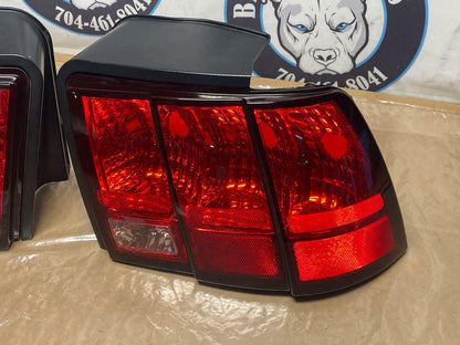 2003-04 Ford Mustang SVT Cobra Tail Lights Pair LH RH OEM 235