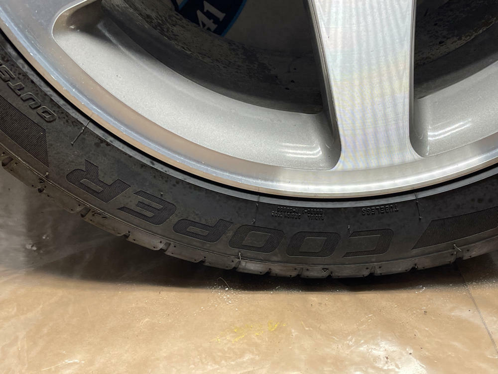 2003-04 Ford Mustang SVT Cobra OEM 17x9 Wheel 235