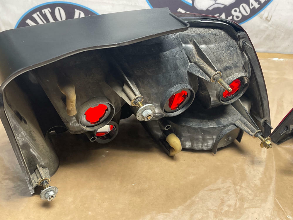 2003-04 Ford Mustang SVT Cobra Tail Lights Pair LH RH OEM 235