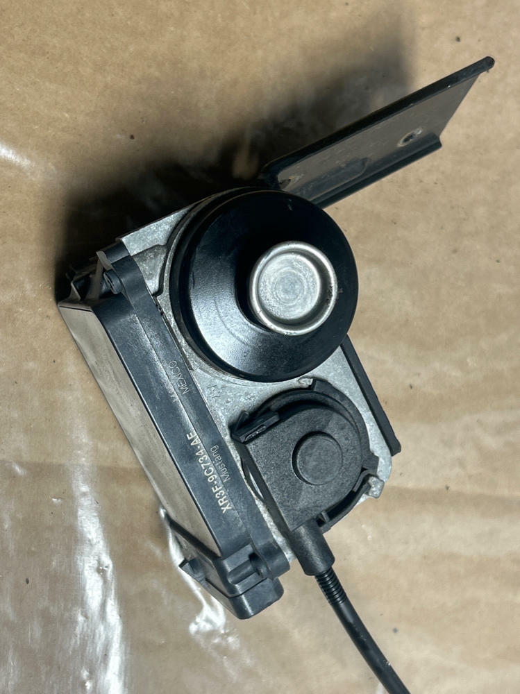 2003-04 Ford Mustang SVT Cobra Cruise Control Module 235