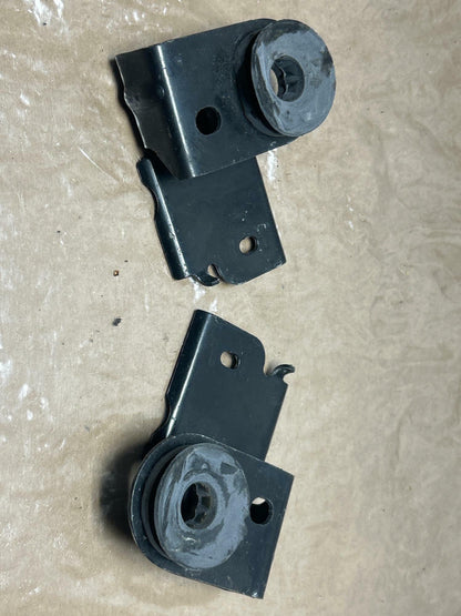 1999-01 SVT Cobra Upper Radiator Brackets 234