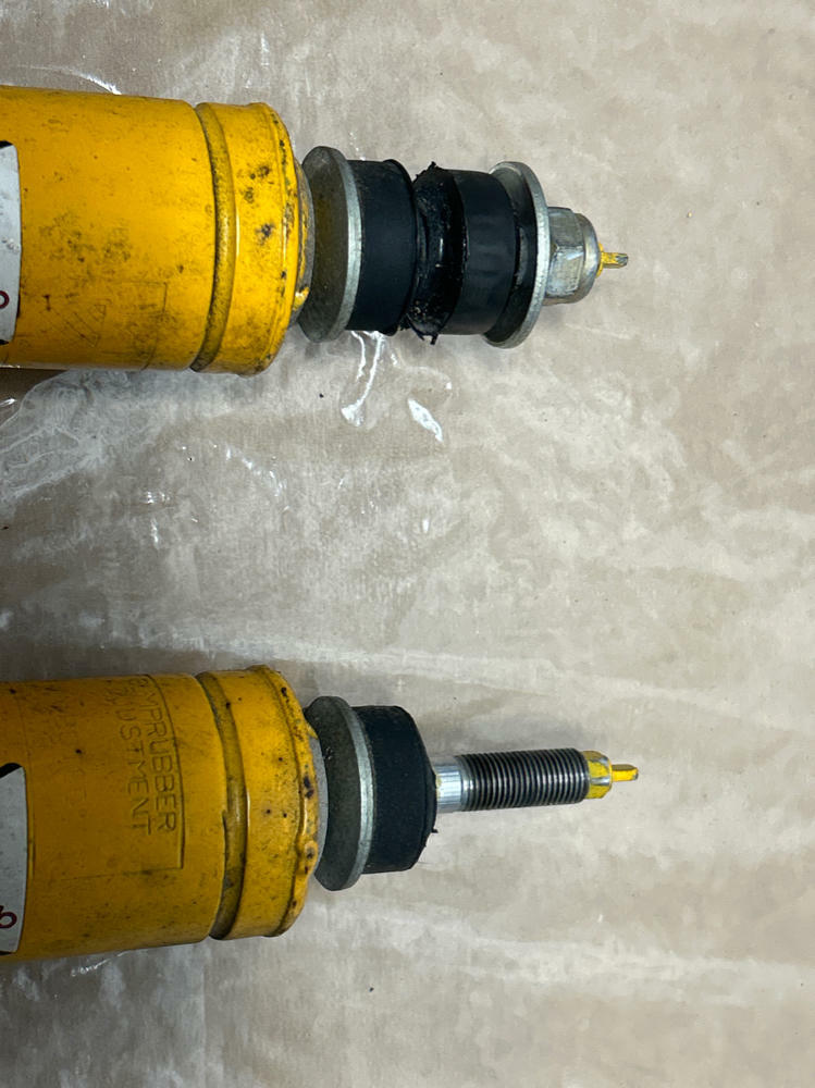 1999-04 Ford Mustang SVT Cobra Rear Koni Shocks Low Miles 234