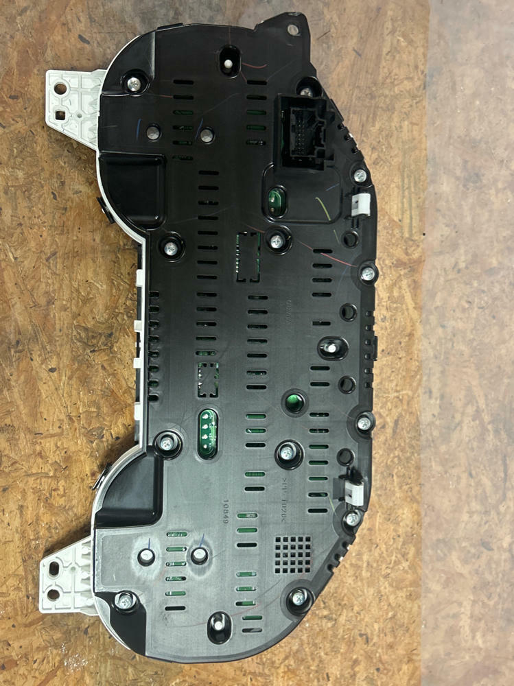 2015-17 Ford Mustang GT Cluster- 16k showing, for 6R80 Automatic Trans Cars 253