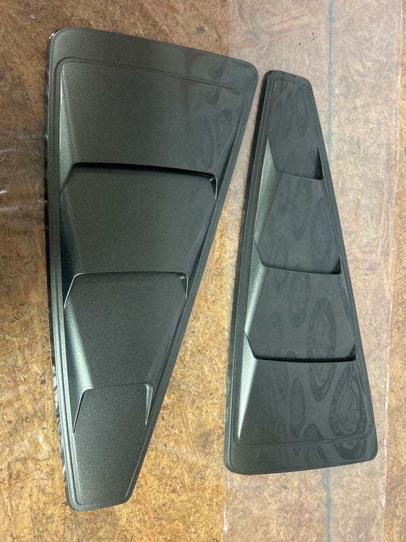 2013-14 Ford Mustang 1/4 Window Louveers (Code UJ) 239