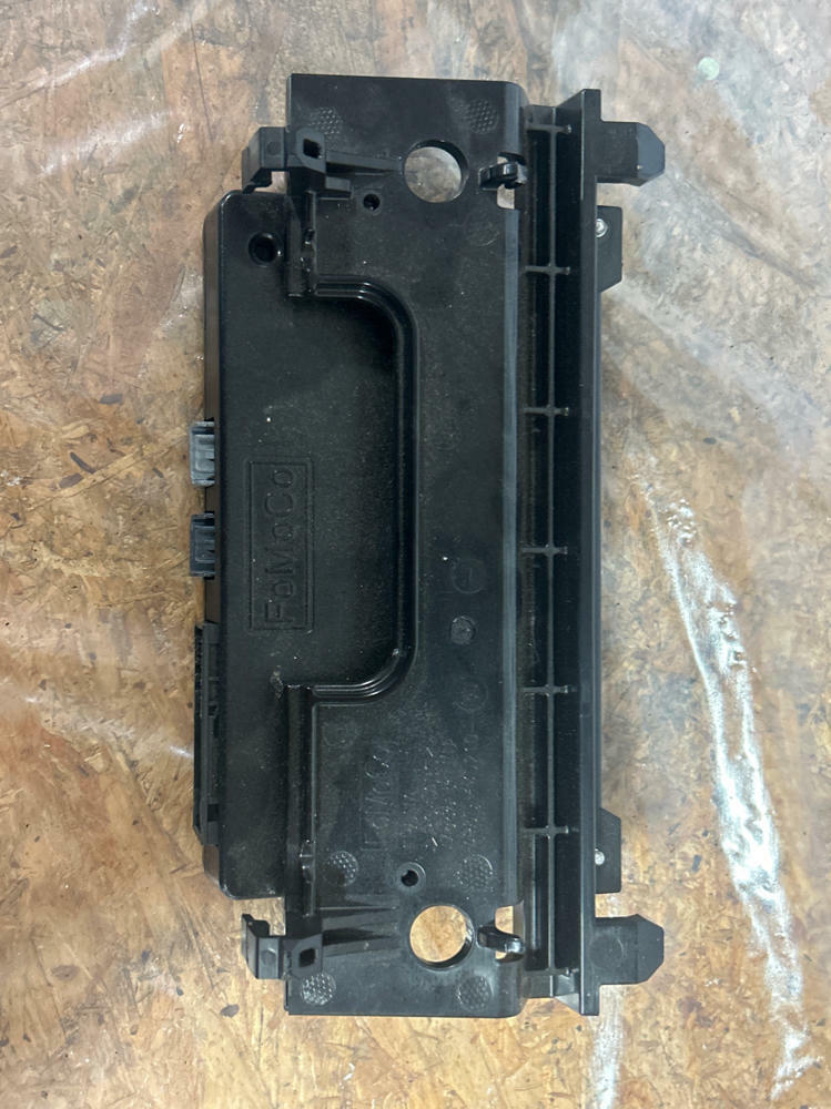 2011-14 Ford Mustang Voice Communication/SYNC Module 239