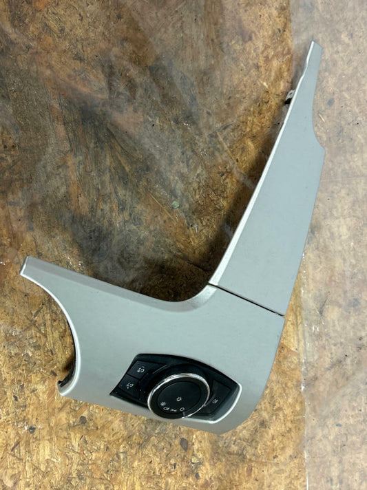 2015-17 Ford Mustang Headlight Switch & Trim 240