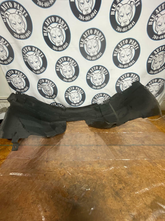 2015-17 Ford Mustang Passenger RH Front Wheel Well 256