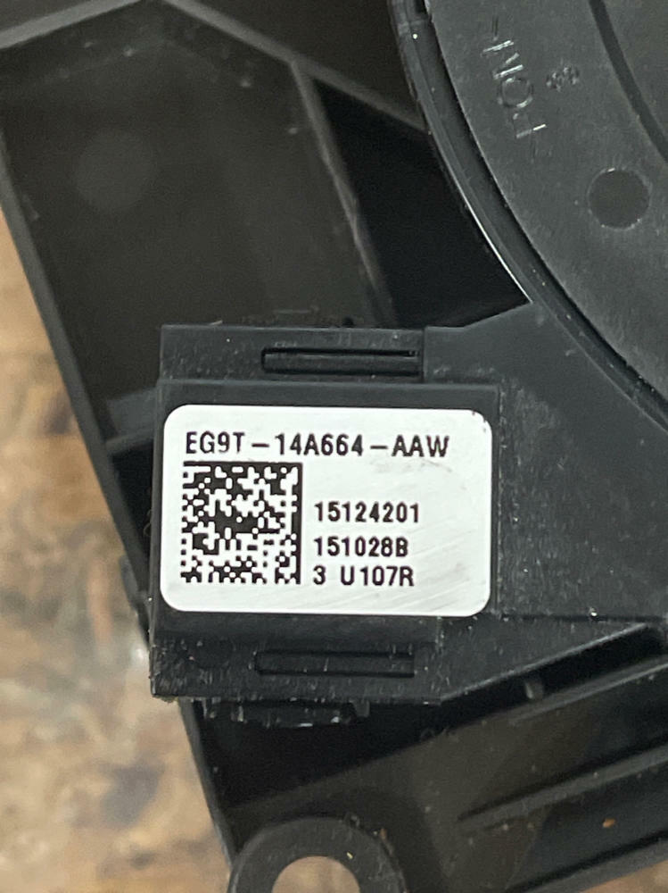 2015-17 Ford Mustang Clock Spring 256