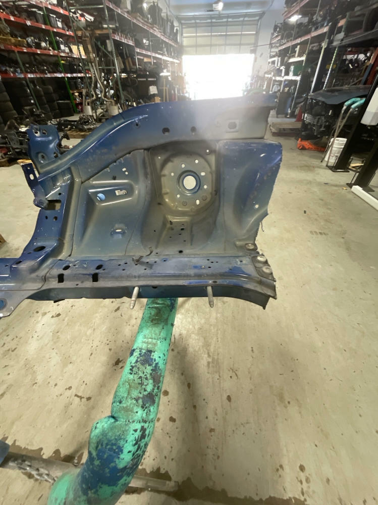 2015-17 Ford Mustang Front LH Frame Rail Clip (Code J4) 256