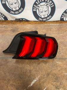 2015-23 Ford Mustang GT RH Tail Light 236