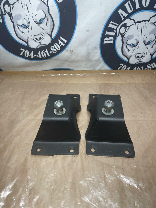 2003-04 Ford Mustang SVT Cobra Aftermarket Solid Motor Mounts Pair 247