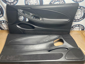 1999-04 Ford Mustang  Front LH RH Pair Door Panel- 51k Miles 257
