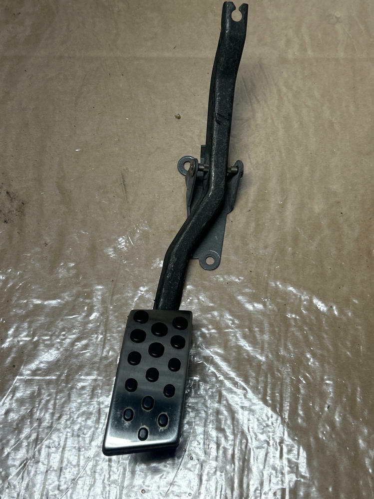 2001 Ford Mustang Bullitt Gas Pedal- 51k Miles 257