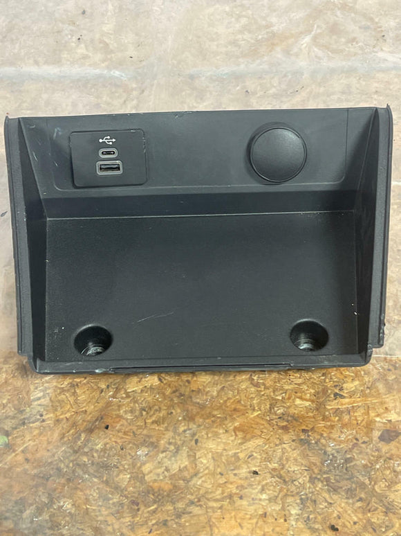 2024+ Ford Mustang GT Gen 4 S650 Coin Tray USB 250