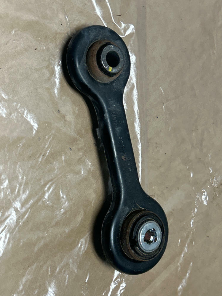 2018-23 Ford Mustang GT Rear LH Vertical Link 244