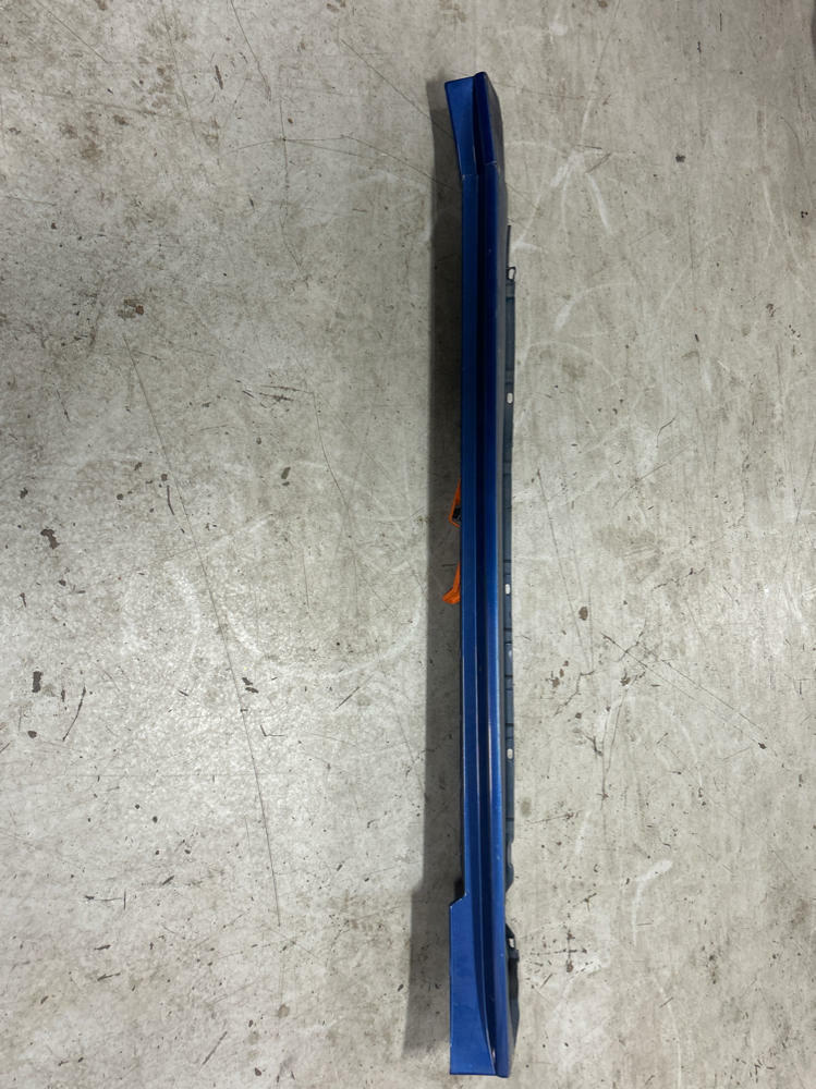 1999-04 Ford Mustang Passenger RH Side Skirt (Paint Code K6) 230