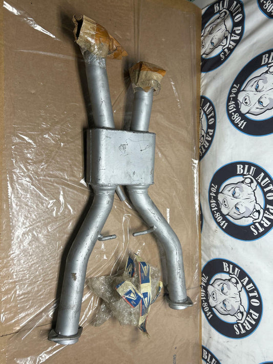 1979-1993 Ford Mustang 2.5" Pro Chamber For Long Tubes NOS